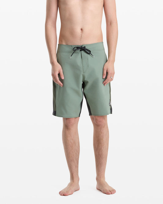 Volcom Men's React Mod 20